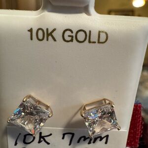 10K Gold Square Stud Earrings
